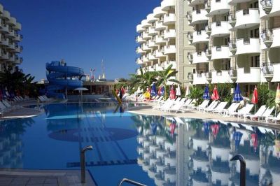 may garden club hotel