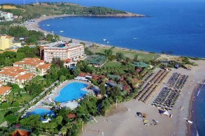 justiniano club park conti