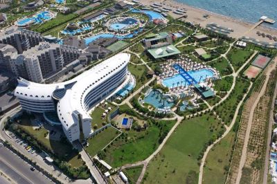concorde deluxe resort