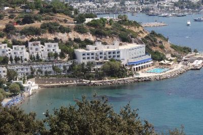 mavi kumsal bodrum