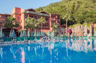 sun city hotel & beach club