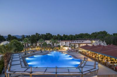 lykia botanika beach & fun club