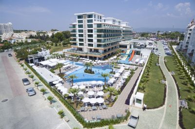 side sungate resort