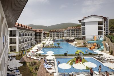 ramada resort by wyndam akbuk