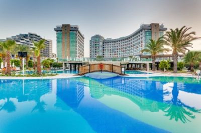 sherwood breezes resort hotel