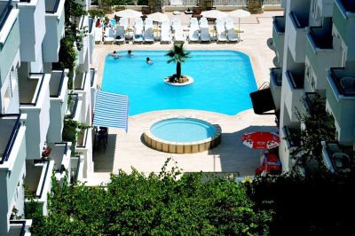 sunpoint family hotel (ex. sunpoint suites hotel)