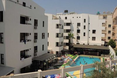 tuntas suites altinkum