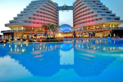 miracle resort hotel
