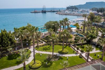 lancora beach hotel