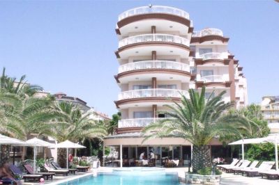 romance beach hotel
