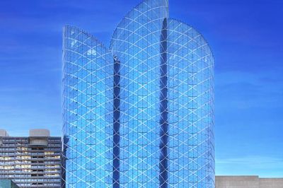 city seasons towers dubai - burjuman mall