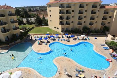 vangelis hotel & suites