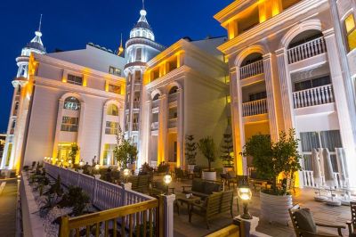 side royal palace hotel & spa