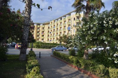 kleopatra dreams beach hotel