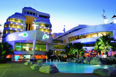 a-one the royal cruise hotel pattaya