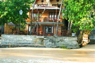 thaproban beach house