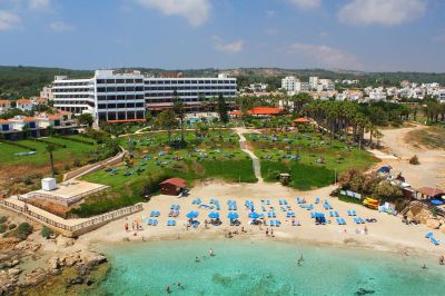 cavo maris beach