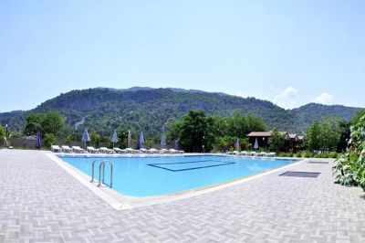 seven seasons hotel