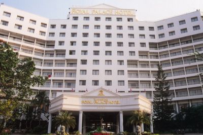 royal palace hotel