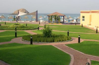 royal beach hotel & resort 4 *