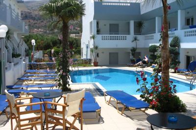 emerald hotel & apartments