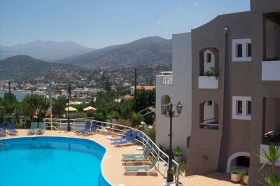 stalis bay studios & apartments