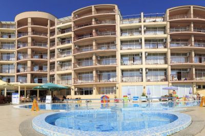 luna_golden sands
