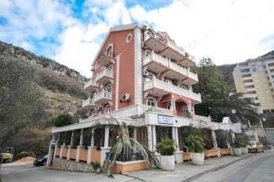 garni hotel acd