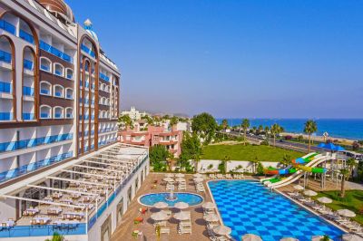 azur resort & spa 5 *