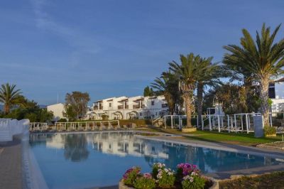 latchi family resort