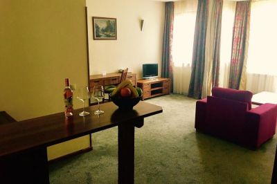 club hotel yanakiev
