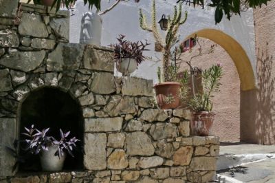arolithos traditional cretan village