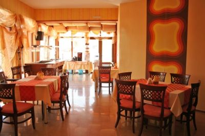 apolis hotel