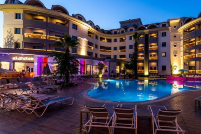 costa mare suites