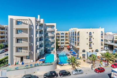 lefkoniko beach icarus suites