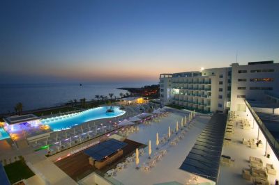 king evelthon beach hotel & resort