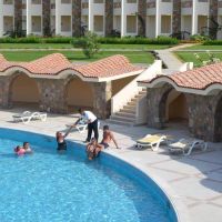brayka royal beach resort