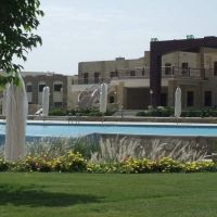 brayka royal beach resort