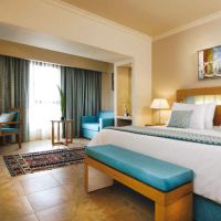 movenpick resort & spa soma bay