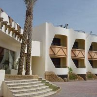 dolphina country club