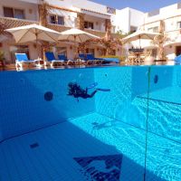camel dive club & hotel