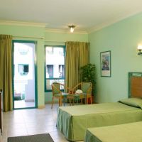falcon hills hotel