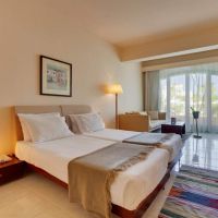 pasadena hotel & resort