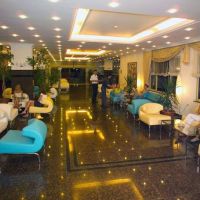 kleopatra royal palm hotel