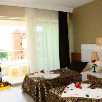 club hotel tess