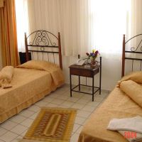 kleopatra sahara hotel