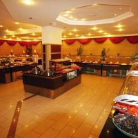 kleopatra royal palm hotel