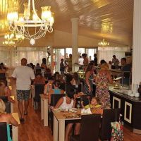 club sea time hotel