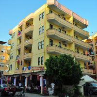 kleopatra sahara hotel