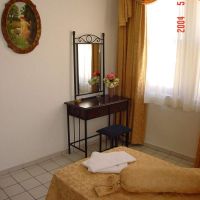 kleopatra sahara hotel